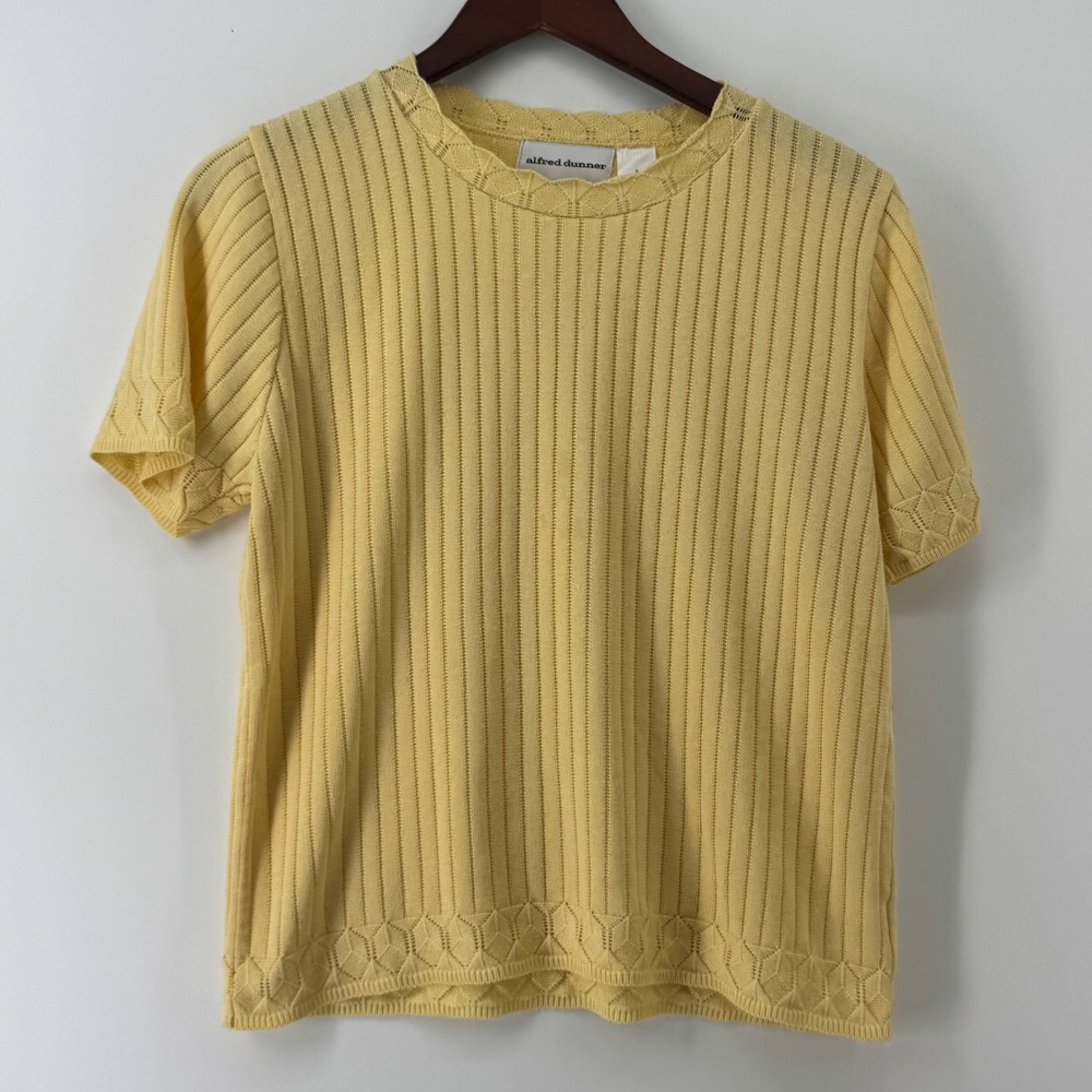 Alfred Dunner Womens Yellow Ribbed Pointelle Knit Short Sleeve Top Size S USA